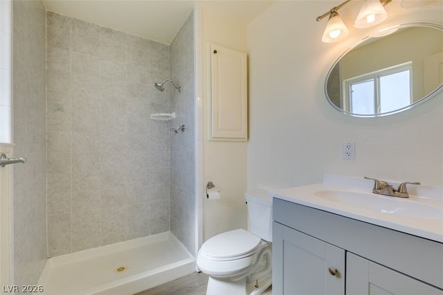 6521 Mecham Avenue, Las Vegas, NV 89107