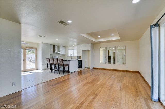 6521 Mecham Avenue, Las Vegas, NV 89107