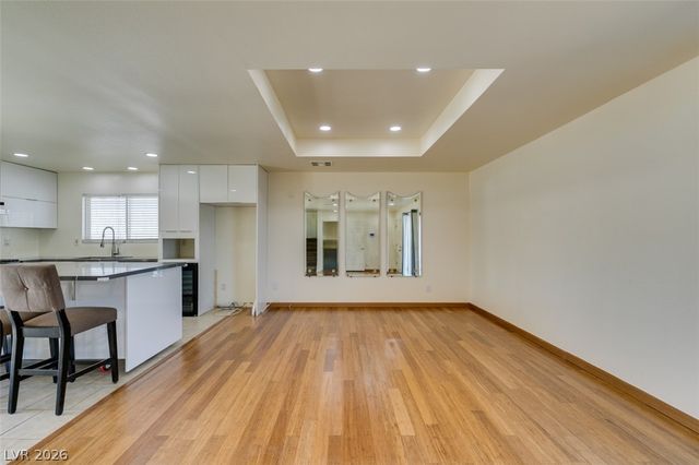 6521 Mecham Avenue, Las Vegas, NV 89107