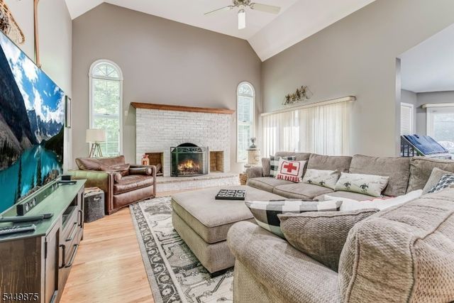 16 New Star Ridge Rd, Sparta Twp., NJ 07871