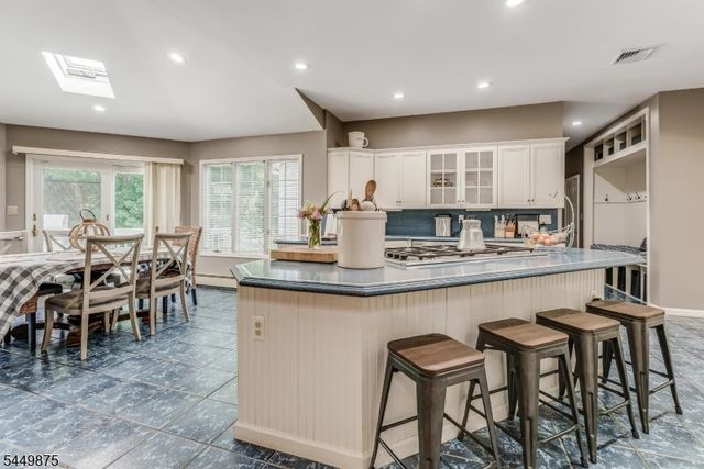 16 New Star Ridge Rd, Sparta Twp., NJ 07871