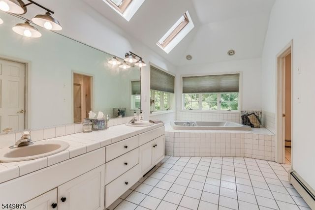 16 New Star Ridge Rd, Sparta Twp., NJ 07871