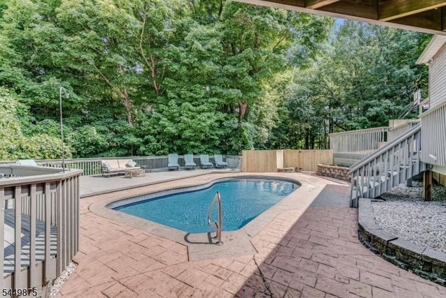 16 New Star Ridge Rd, Sparta Twp., NJ 07871