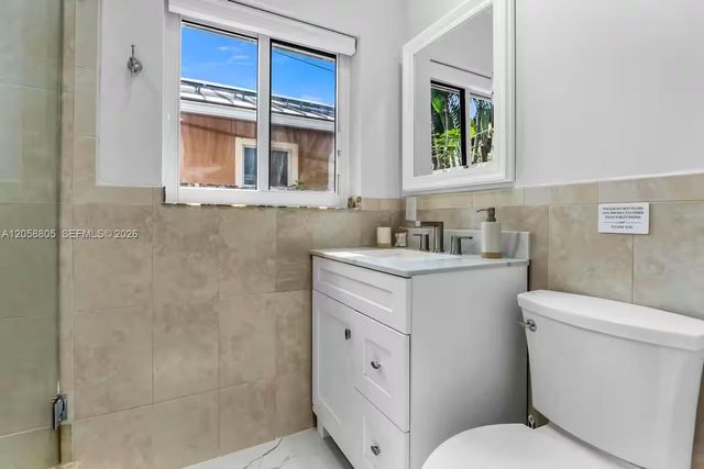 3204 Robbins Rd, Pompano Beach, FL 33062