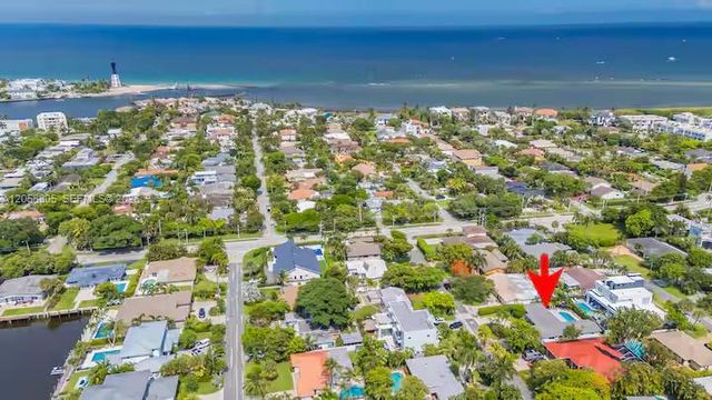 3204 Robbins Rd, Pompano Beach, FL 33062