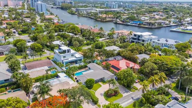 3204 Robbins Rd, Pompano Beach, FL 33062