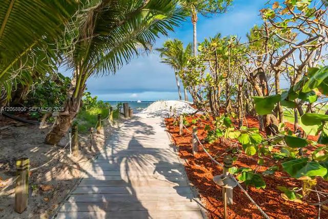 3204 Robbins Rd, Pompano Beach, FL 33062