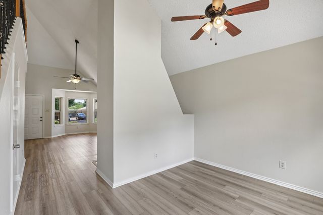 2710 Newkirk Court, Euless, TX 76039