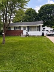 3141 Armour Street, Port Huron, MI 48060