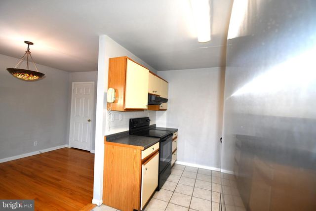 8 W MONMOUTH ST, Winchester, VA 22601