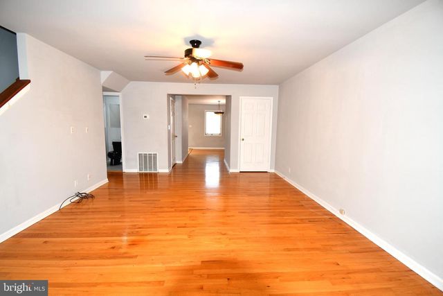 8 W MONMOUTH ST, Winchester, VA 22601