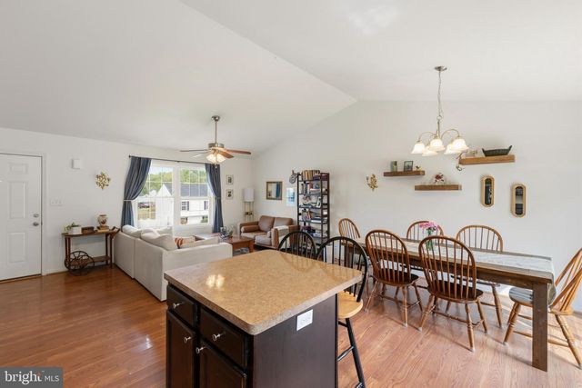 66 MCKINLEY CT, Inwood, WV 25428