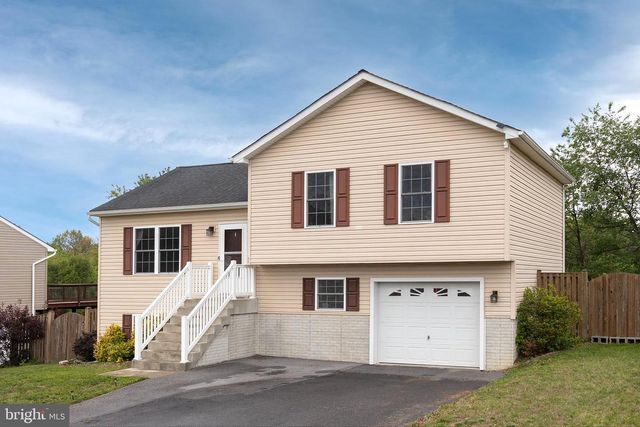 66 MCKINLEY CT, Inwood, WV 25428