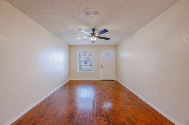 604 W Day Street, Denison, TX 75020