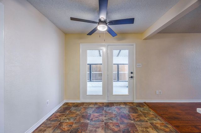 604 W Day Street, Denison, TX 75020