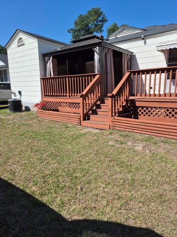 2623 Woodlawn Avenue, North Charleston, SC 29405