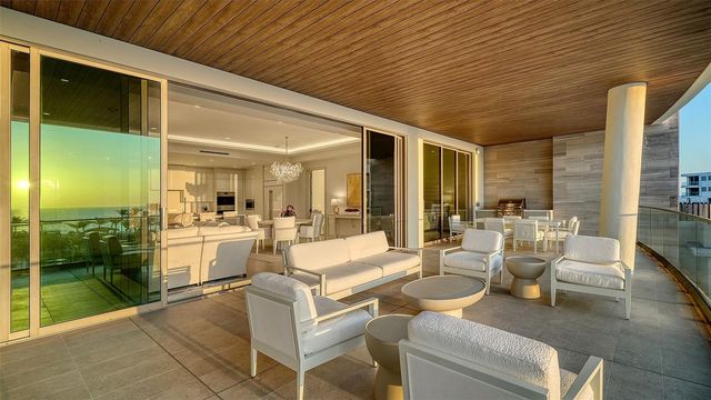 1581 GULF OF MEXICO DRIVE 406, Longboat Key, FL 34228