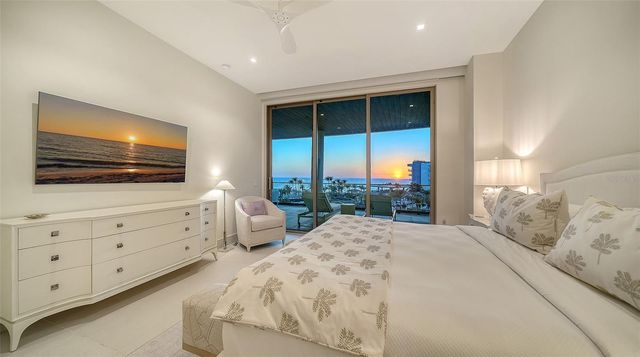 1581 GULF OF MEXICO DRIVE 406, Longboat Key, FL 34228