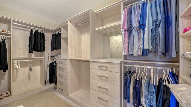 1581 GULF OF MEXICO DRIVE 406, Longboat Key, FL 34228