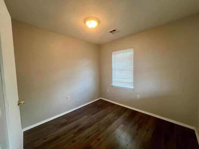 9904 SE 43rd Street, Oklahoma City, OK 73150