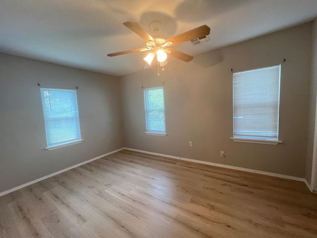 9904 SE 43rd Street, Oklahoma City, OK 73150