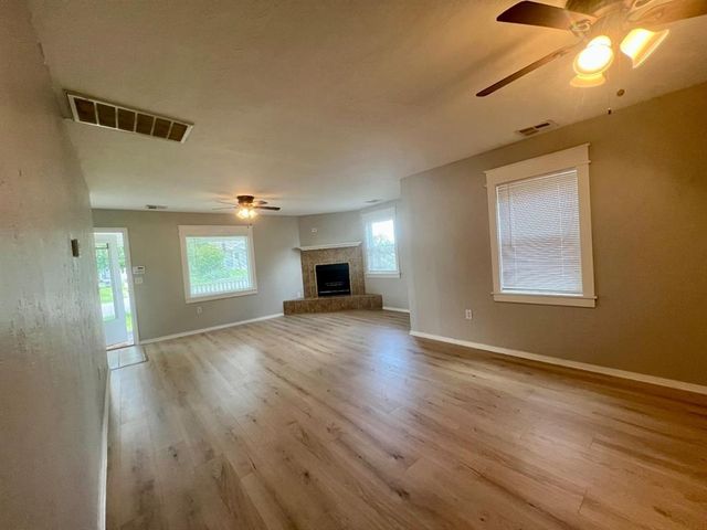 9904 SE 43rd Street, Oklahoma City, OK 73150