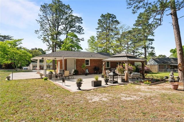 1726 Martindale Drive, Fayetteville, NC 28304