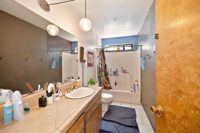 19170 Tiger Lily Ln, Grass Valley, CA 95945