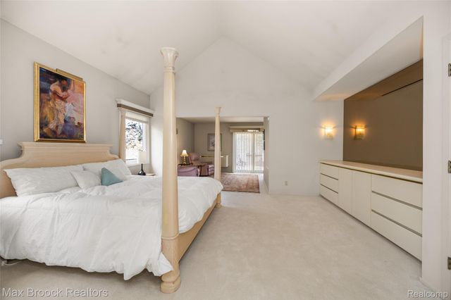 1603 Franklin Hills Drive 1, Bloomfield Hills, MI 48302