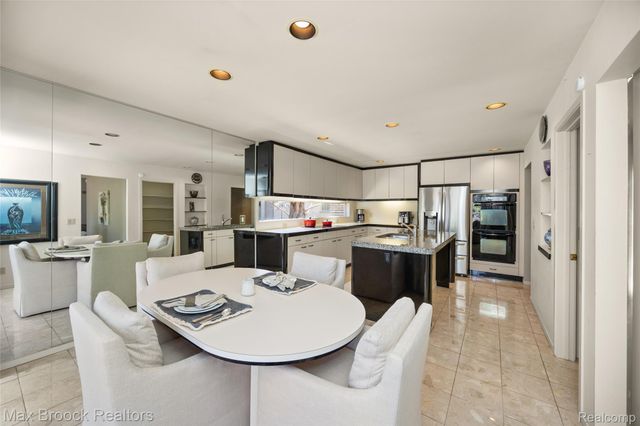 1603 Franklin Hills Drive 1, Bloomfield Hills, MI 48302