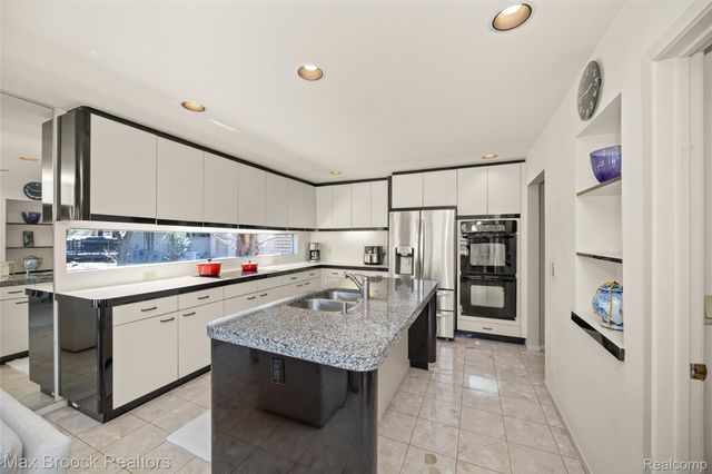 1603 Franklin Hills Drive 1, Bloomfield Hills, MI 48302