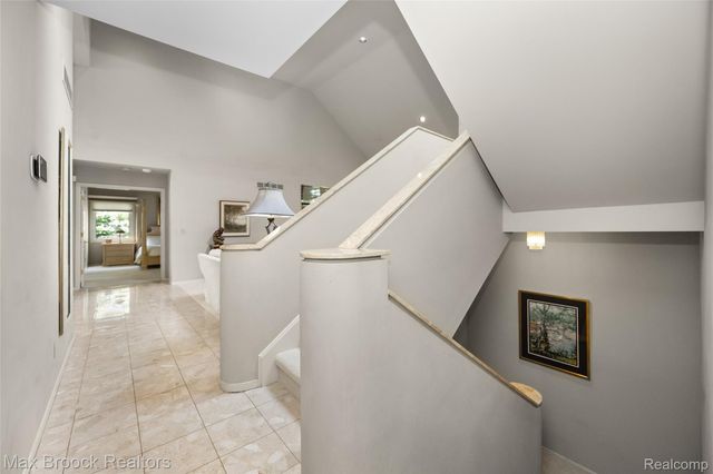 1603 Franklin Hills Drive 1, Bloomfield Hills, MI 48302