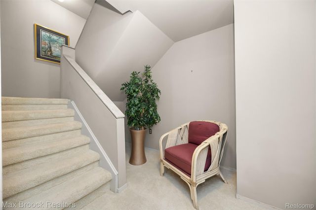 1603 Franklin Hills Drive 1, Bloomfield Hills, MI 48302