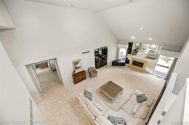 1603 Franklin Hills Drive 1, Bloomfield Hills, MI 48302