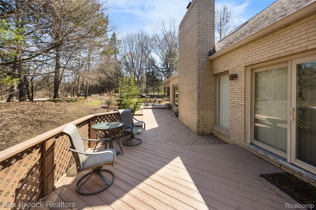 1603 Franklin Hills Drive 1, Bloomfield Hills, MI 48302