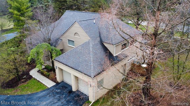 1603 Franklin Hills Drive 1, Bloomfield Hills, MI 48302