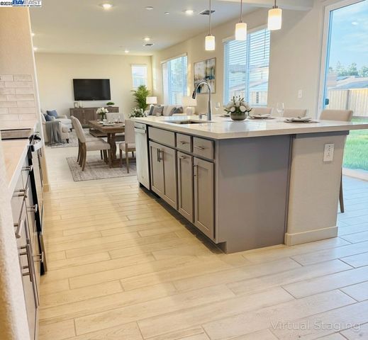 5409 Kestrel Ct., Antioch, CA 94531