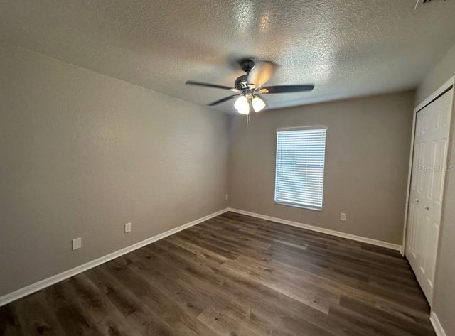 9725 FOX HOLLOW ROAD, Tampa, FL 33647