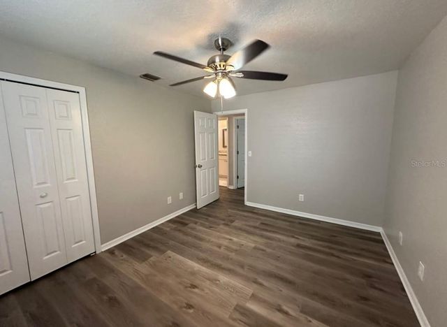 9725 FOX HOLLOW ROAD, Tampa, FL 33647