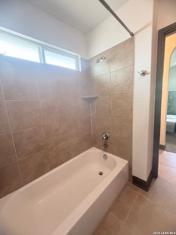 6431 Palmetto Way, San Antonio, TX 78253