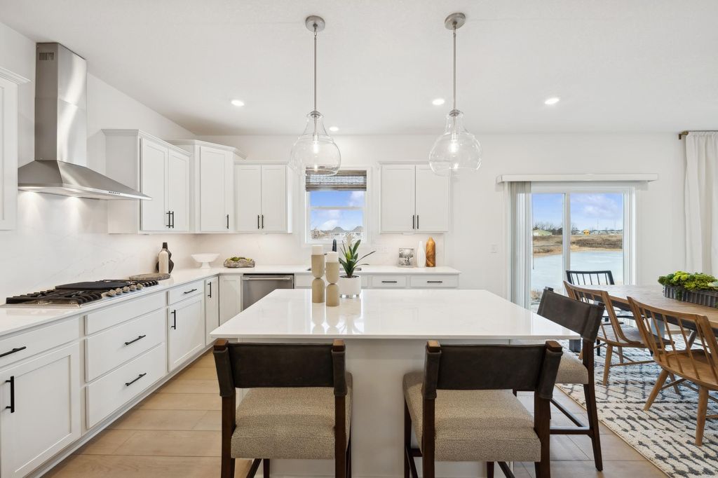 5424 Tallowtree Lane, Woodbury, MN 55129