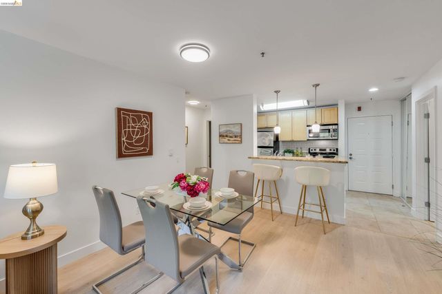 6400 Christie Ave 4118, Emeryville, CA 94608