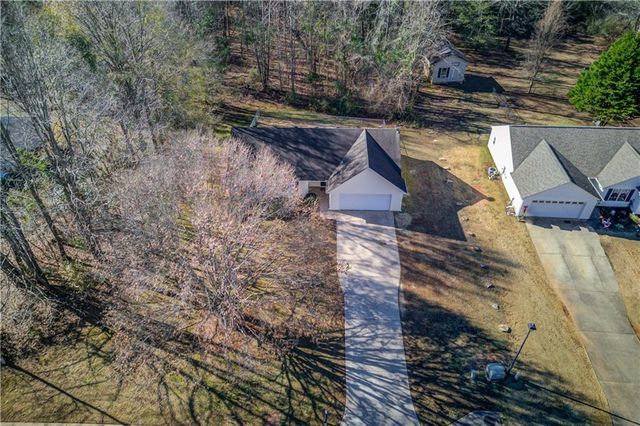 614 Anns Way, Winder, GA 30680