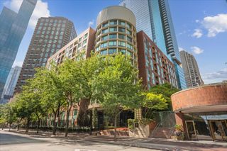 440 N McClurg Court 916, Chicago, IL 60611