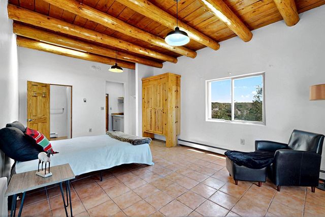 46 Principe De Paz, Santa Fe, NM 87508