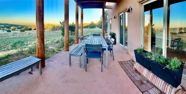 46 Principe De Paz, Santa Fe, NM 87508