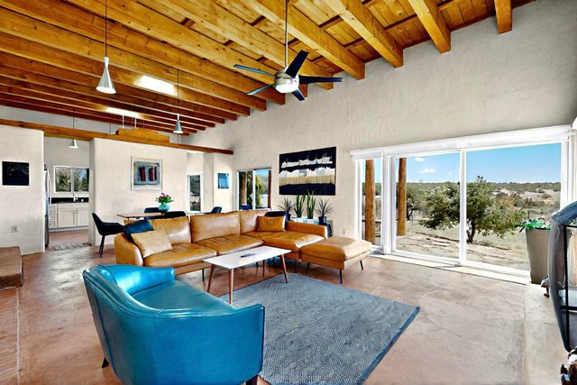 46 Principe De Paz, Santa Fe, NM 87508