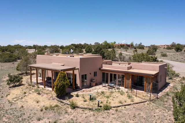 46 Principe De Paz, Santa Fe, NM 87508