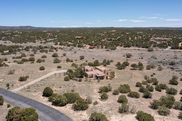 46 Principe De Paz, Santa Fe, NM 87508