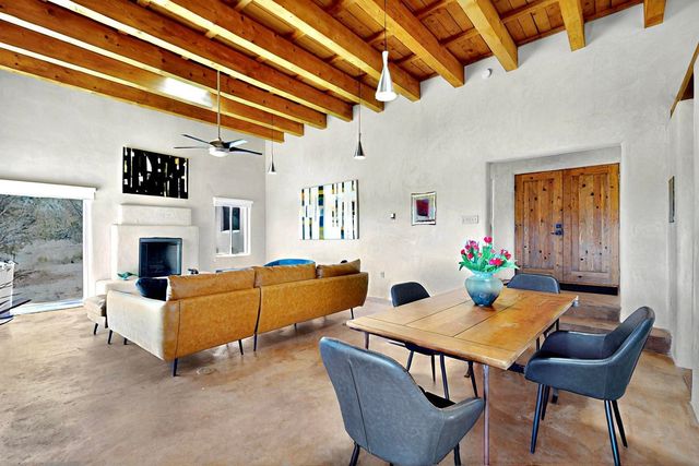 46 Principe De Paz, Santa Fe, NM 87508